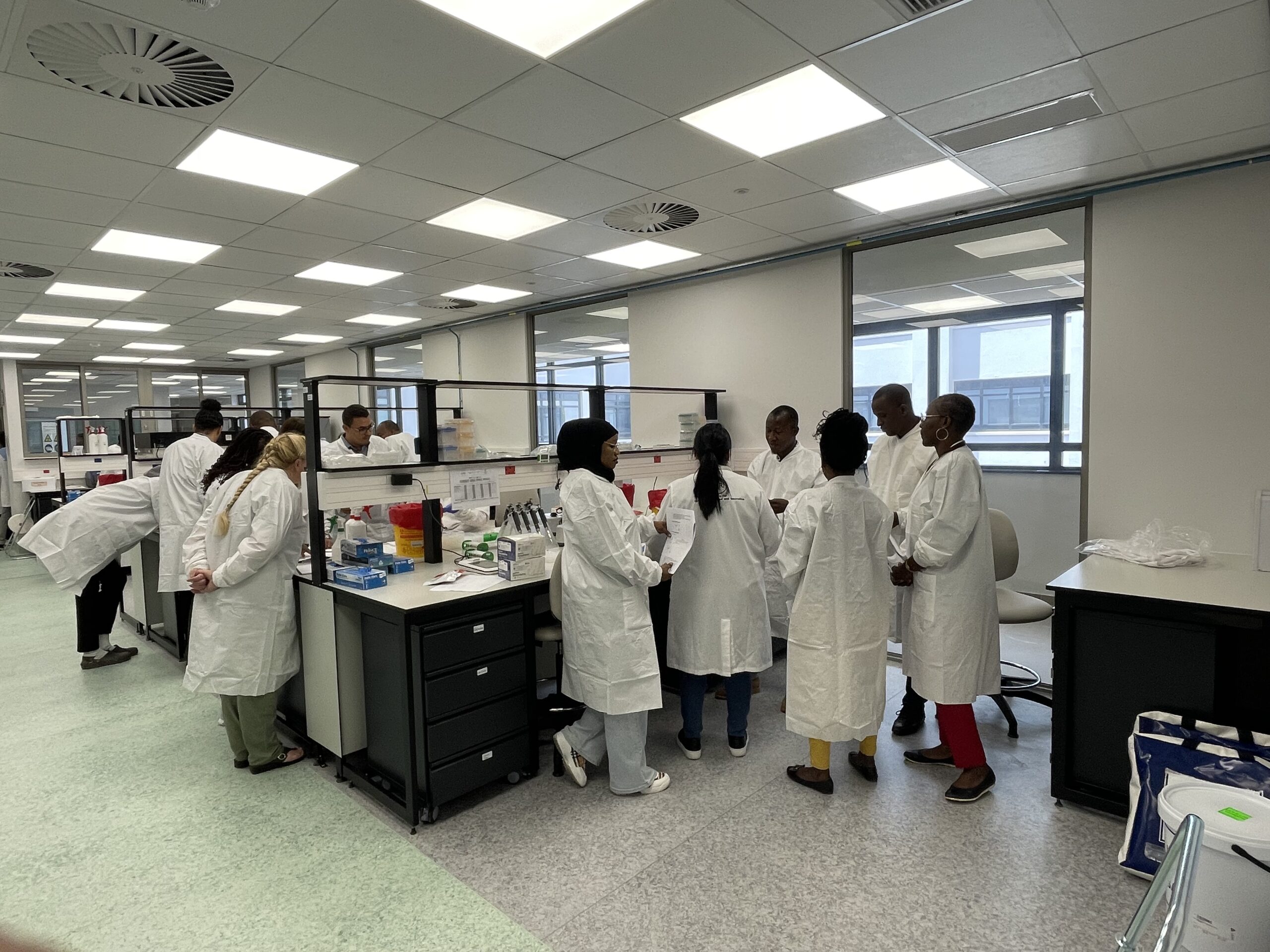 Roche and CERI Train African Scientists in Advanced DNA Library Preparation